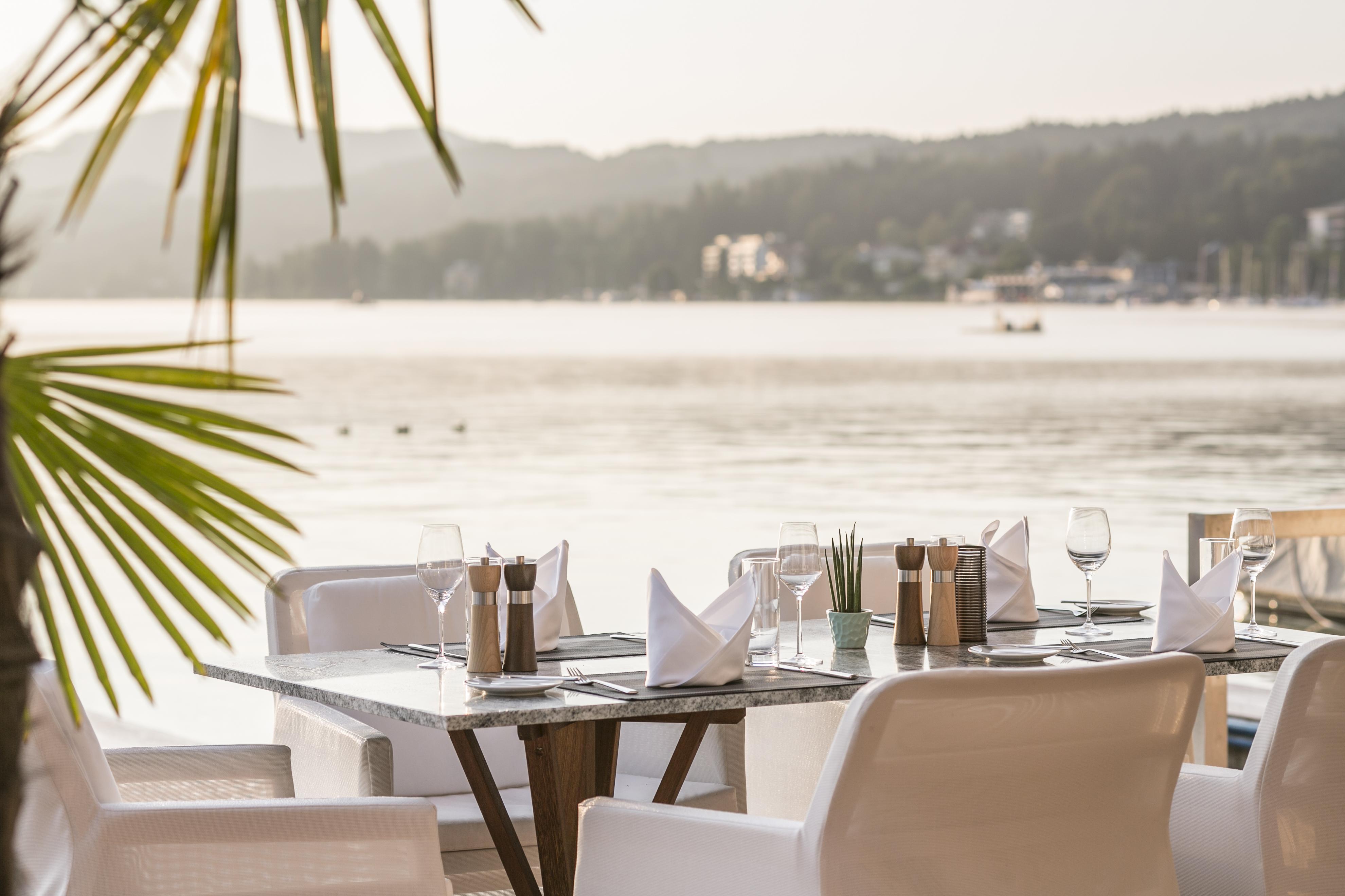 Falkensteiner Schlosshotel Velden - The Leading Hotels Of The World Velden am Wörthersee Eksteriør bilde